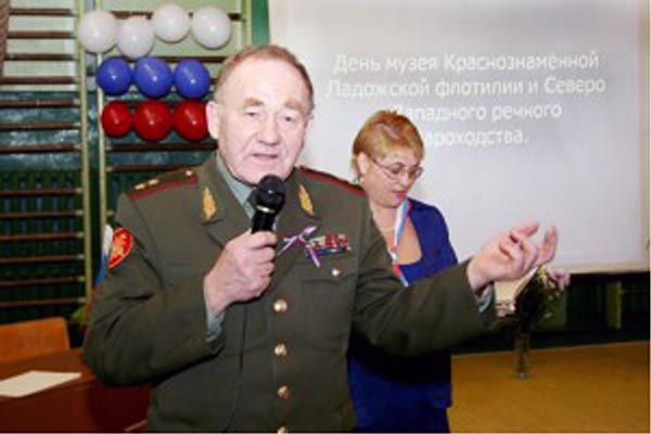 __Вагановская школа4-генерал-лейтенант Н.И.Петров.jpg
